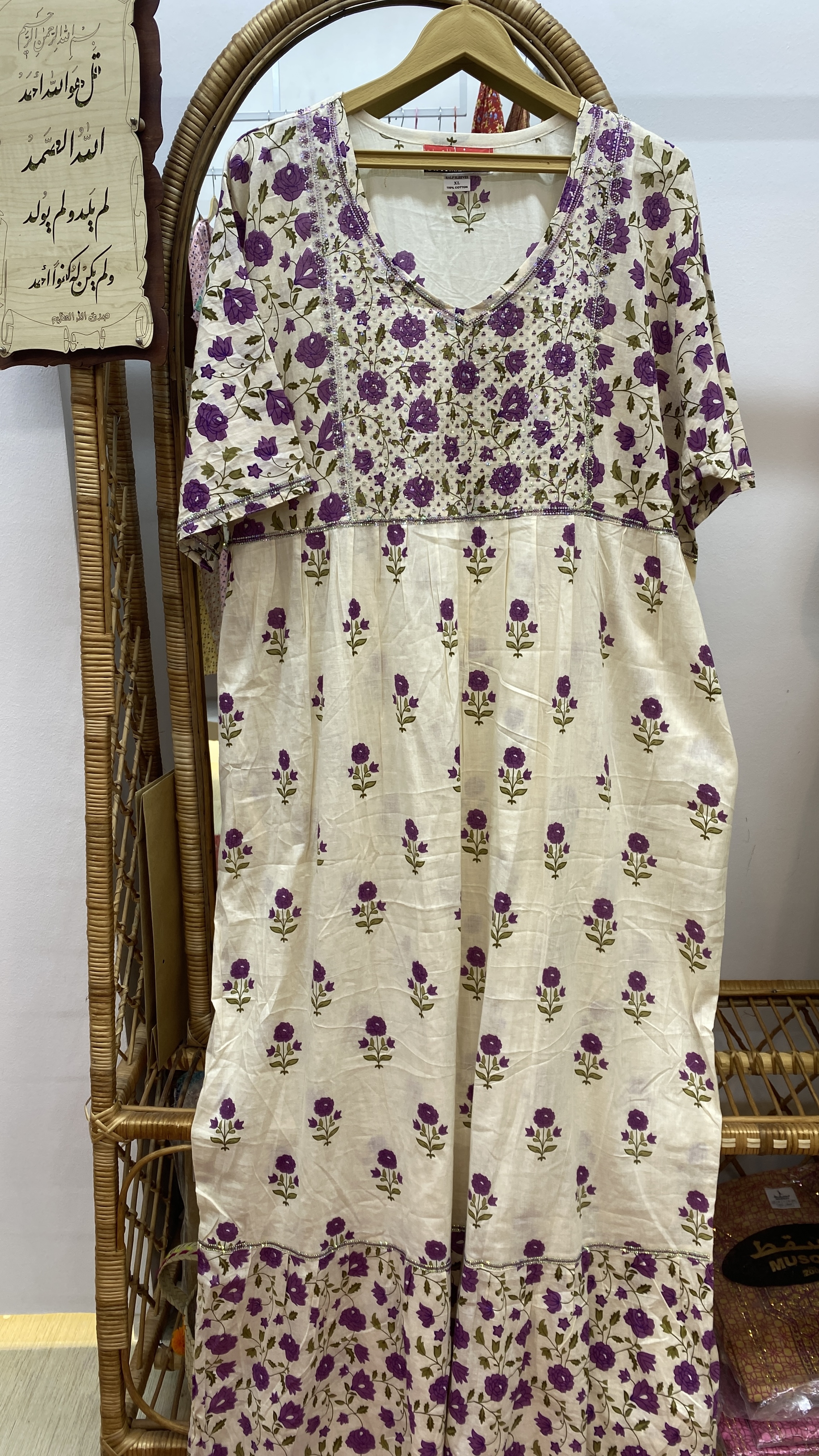 لباس زنانه بندری وارداتی امارات برند صفا نگین پرس شده و جنس کتان نخ