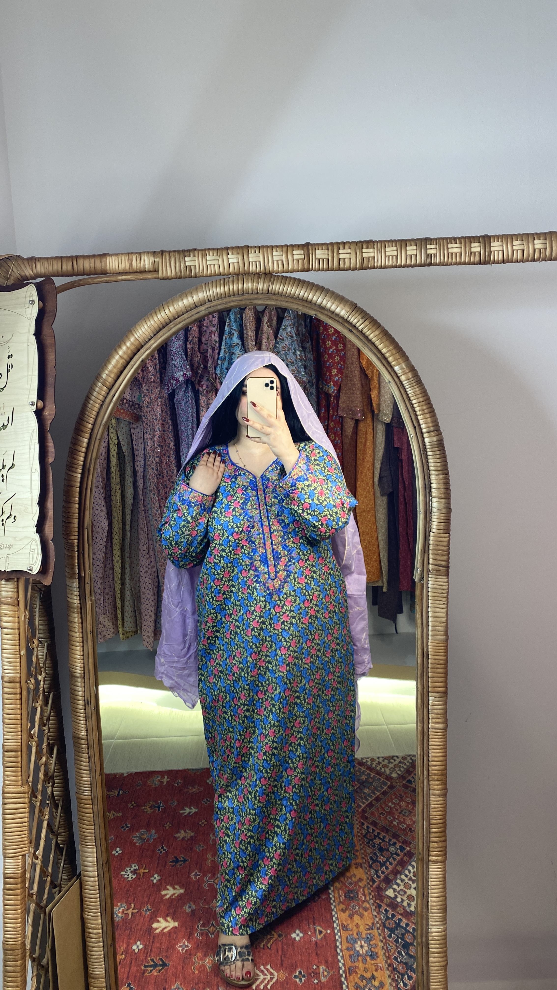 لباس بندری وارداتی جنس کتان نخ استین بلند جلو گلدوزی شده جیب دار